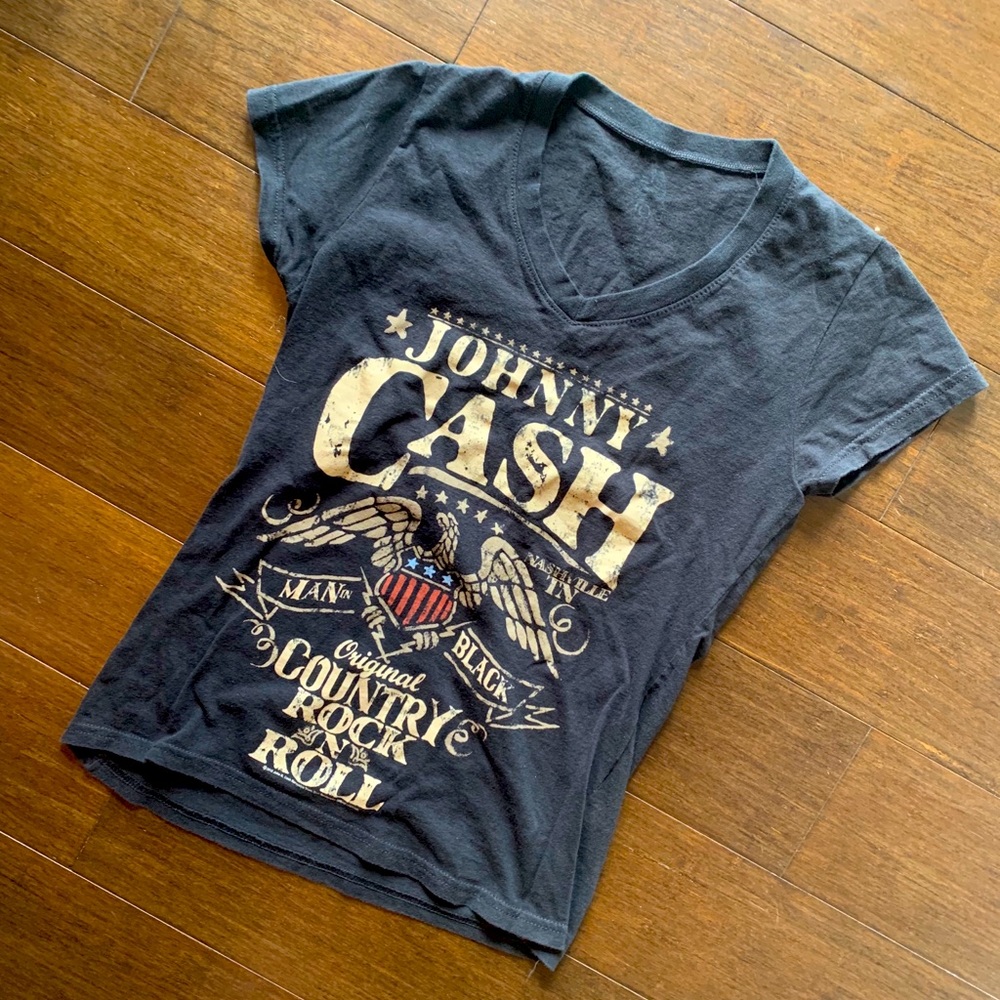 Johnny cash T-shirt. Woman’s medium